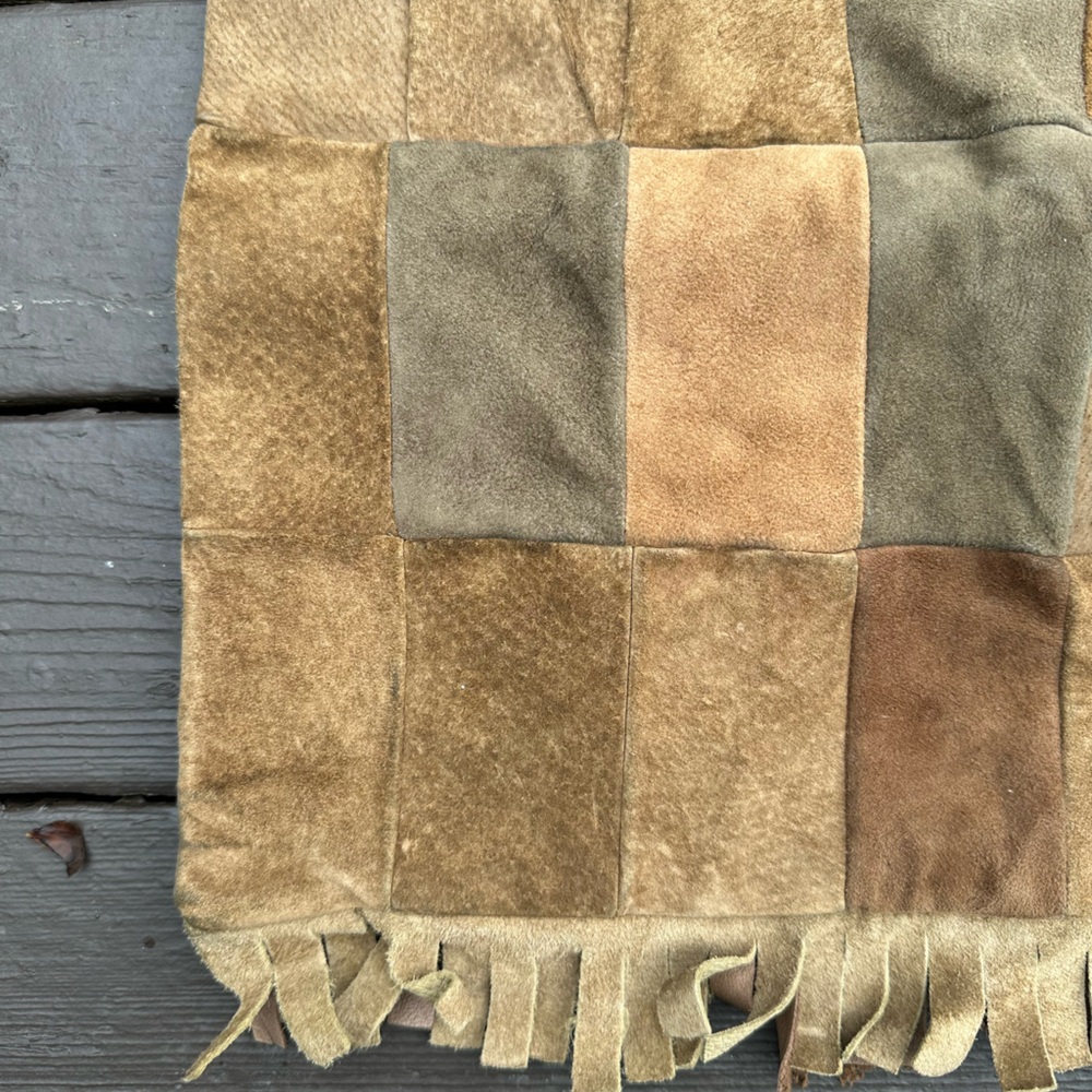 Vintage 70s Suede Patchwork Drawstring Purse W/ F… - image 3